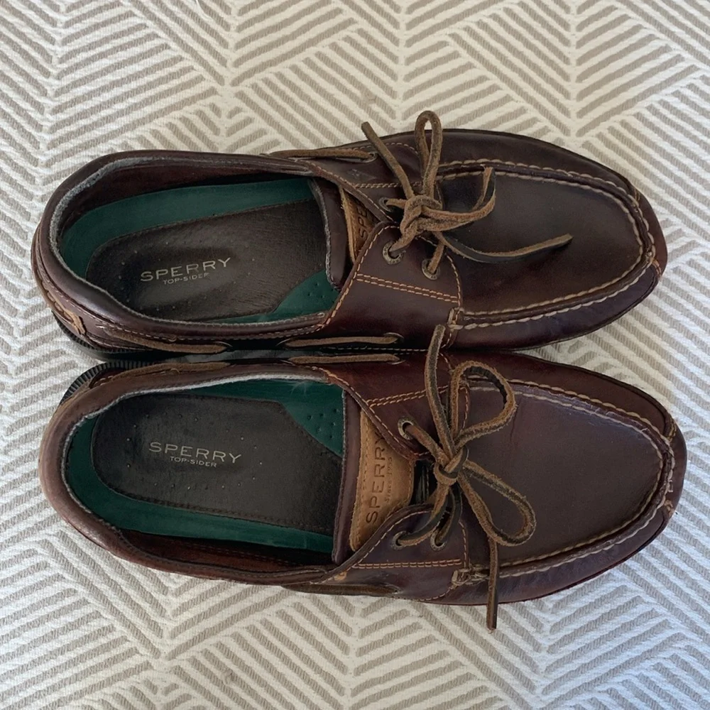 Mens Sperry leather loafers size 10.5 wide